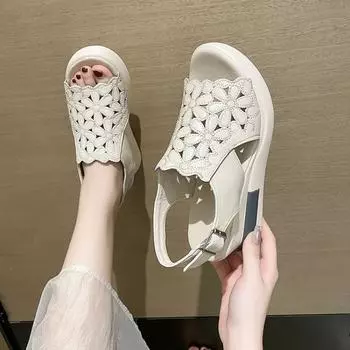 Сандалии на покатом каблуке для женщин, верхняя одежда из мягкой кожи, сотня полых вышитых толстых подошв, мягкая кожа 35