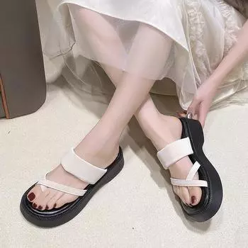 Сандалии на толстой подошве Muffin Bottom 2025 новые удобные нескользящие универсальные простые женские туфли легкие пляжные тапочки на плоской подошве 35 чёрный