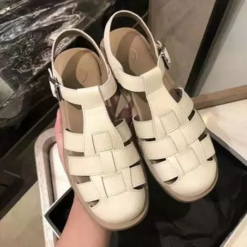 Сандалии с закрытым носком, женские летние сандалии на толстой подошве в стиле ретро, французские тканые сандалии с мягкой подошвой на плоской подошве в римском стиле 35 чёрный