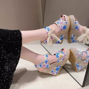 Сандалии такон для женщин, элегантные туфли на платформе и дизайнерская одежда, модные вещи, модные вещи, веранды 35 чёрный