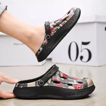 Sandals Man Hole Summer Slippers for Men Outdoor Designer Luxury Trend 2024 Mascullino Shoes Sale Eva Cheap Liquidation Casual 40