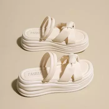 Sandals women s thick-soled summer new versatile one-word with soft-soled non-slip beach shoes for outer wear 35