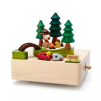 Sanrio Wooden Music Box Snoopy 779580 (Camping)