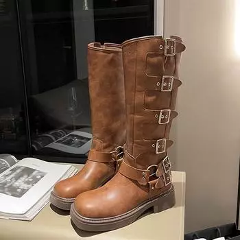 Сапоги до колена на платформе женские кожаные PU с заклепками рыцарские готические боевые элегантные туфли на каблуке для женщин мотоциклетная обувь Botas 35