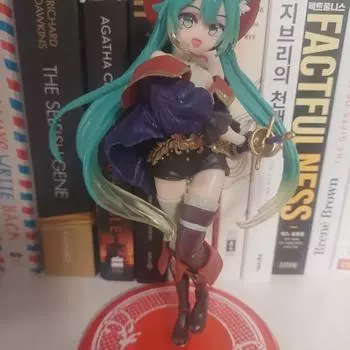 Сапоги Хацунэ Мику Фигурка