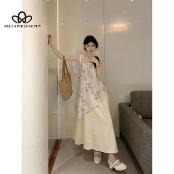 Сарафан с цветочным принтом и нерегулярным краем: Раскройте свою нежную душу в этом романтическом отпускном платье бежевый