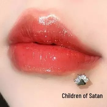 Satan s Child: Diamond-Studded Dopamine Lip & Cat Paw Ear Studs 10mm long, 1.2mm thick