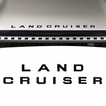SAWAKAKI Toyota New Land Cruiser 250 Series Эмблема Наклейка Передняя Эмблема Логотип 3D 3D Пользовательские Внешние Детали (черный)