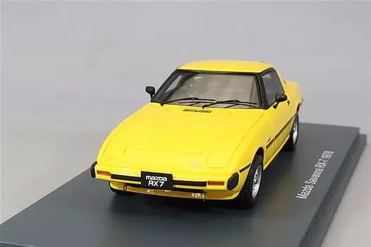 Schuco Mazda Savanna of PRO.R43 1/43 RX-7 1978-85 [Made resin]