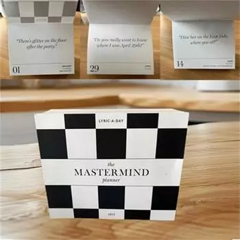 Seize The Day Ежедневный настольный календарьОрганизация дома и офиса Маленький настольный календарь Раскладной картонный мольберт