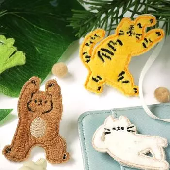 Self-Adhesive Animal Cute Embroidery Cloth Sticker Tiger Clothes Patch Sticker Hand Ledger Mobile Phone Case Decorative Pattern Sticker Dumb Tiger