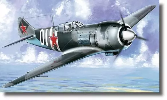 Semer Soviet Lavochkin Fighter Plastic Model SME72898 1/72 La-5FN