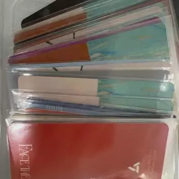 Семнадцать случайных партий в покере