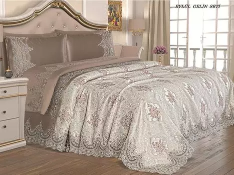 Сентябрьский свадебный комплект с французским кружевом Cappunico