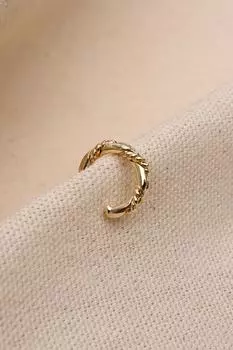 Серьга-кафф золотого цвета с цепочкой и хрящом