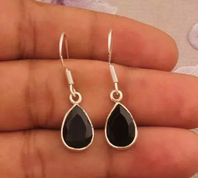 Серьга с черным ониксом, серьга с камнем-талисманом из цельного стерлингового серебра 925 пробы, серьга ручной работы, серьга с безелем