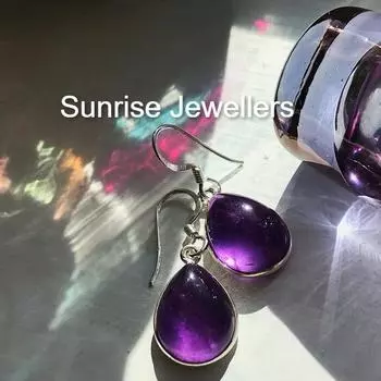 Серьги Amethyst Ari от Sunrise Stud Earring и обруч Huggie Hoop с подвеской • Подарок лучшему другу • free Size фиолетовый
