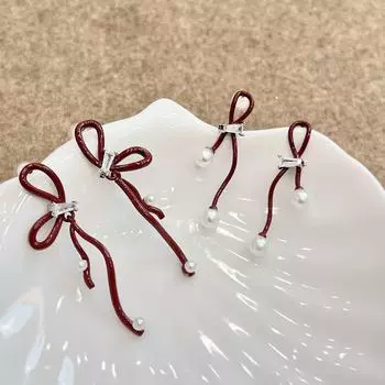 «Серьги Ankola с красным бантом 2024 года класса люкс: Дизайн ниши в стиле Гонконг для женщин. E0896 Zircon Pearl красный