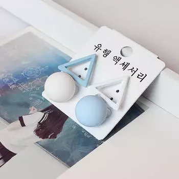 Серьги Асимметричный темперамент Простые женские шариковые серьги Ювелирные изделия серый/зелёный