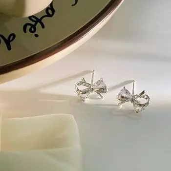 Серьги-бантики, легкие, роскошные, высококачественные, бриллиантовые серьги, нишевый дизайн, новый стиль для женщин
