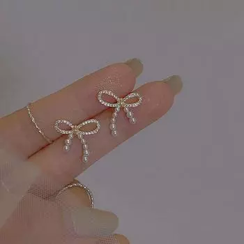 Серьги-бантики с летним жемчугом, новые серьги-гвоздики в нишевом дизайне