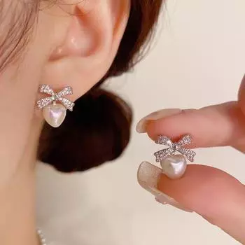Серьги-бантики с жемчугом French Elegance: Шикарный, бросающий вызов возрасту дизайн Bow Heart Pearl Earrings