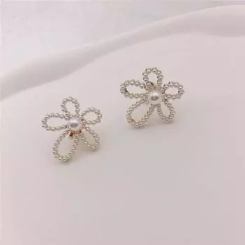 Серьги-цветы из искусственного жемчуга с полым дизайном без мочек для женщин
