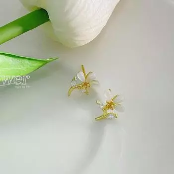 Серьги-цветы из кошачьего глаза, инкрустированные бриллиантами. Легкие, роскошные, высококачественные серьги для свитеров на осень и зиму.