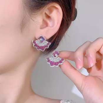 Серьги-цветы премиум-класса, серьги-гвоздики, новые популярные серьги-юбки, демонстрирующие элегантный темперамент, женские серьги красный