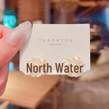 Серьги-цветы S925 в корейском стиле: Элегантный, простой, холодный стиль для женщин с уникальной индивидуальностью.