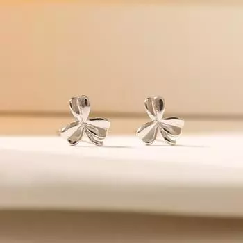 Серьги-цветы с тремя лепестками для женщин, модные, универсальные, высокого класса, подарок для вашей лучшей подруги или девушки