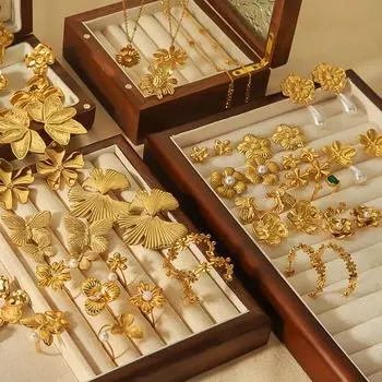 Серьги-цветы Vintage Ins Серьги Niche Premium Butterfly Серьги из нержавеющей стали Женские серьги-гвоздики Ювелирные изделия