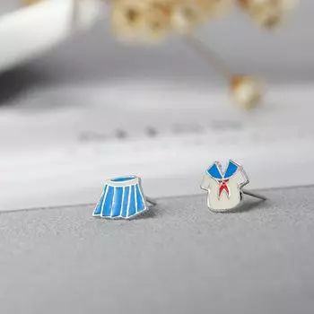 Серьги для школьной юбки в стиле кампуса, женские серьги из эпоксидной смолы, простые и маленькие, для студентов, корейский выпуск, маленькие аксессуары для юбки