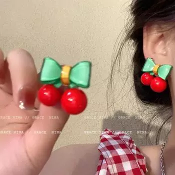 Серьги-гвоздики Cherry Sweet Style High-End для женщин начала лета - новый тренд 2025 года Cherry earrings