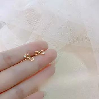 Серьги-гвоздики Infinite Мини-серьги Sense Dig в японском и корейском стиле золотой