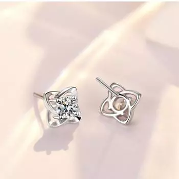 Серьги-гвоздики из чистого серебра 999 пробы с четырьмя листочками клевера, женские персонализированные изящные и дикие серьги-гвоздики, летние маленькие свежие серьги 99