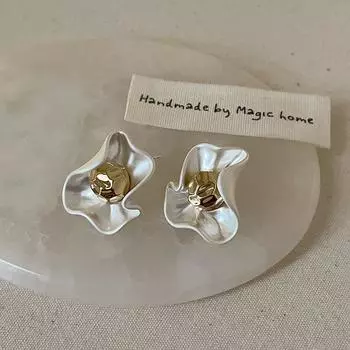 Серьги-гвоздики из матового металла в стиле Гонконга с лепестками, женские, индивидуальные, легкие, роскошные, изысканные, модные, универсальные серьги