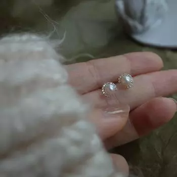 Серьги-гвоздики из полукруглого микро жемчуга S925 стерлингового серебра для женщин, нишевый дизайн, легкие, роскошные, нежные серьги 925