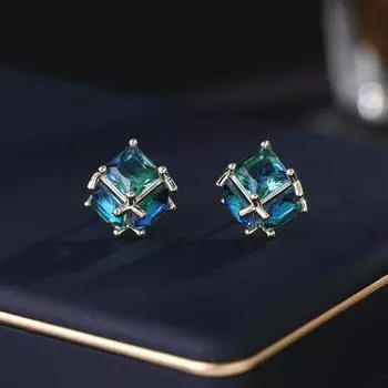 Серьги-гвоздики из серебра 925 пробы с нишевым дизайном, супер сказочный темперамент, простые, универсальные, с высоким чувством магии, постепенное изменение цвета, серьги-гвоздики из сахара красный