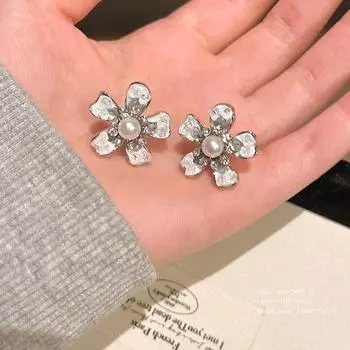 Серьги-гвоздики из серебра 925 пробы с голубыми цветочными кристаллами для женщин — летний свежий и универсальный дизайн A1711 серебряный