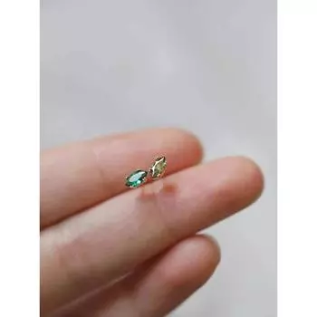 Серьги-гвоздики из стерлингового серебра 925 пробы с бежевыми бриллиантами и оливково-зеленым цветом Мини-серьги с зеленым цирконием «бабушка» Японские и корейские серьги 925