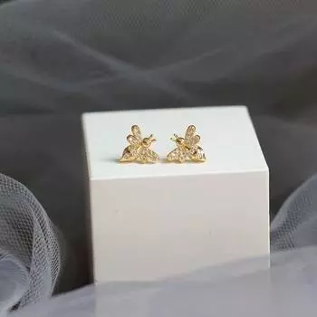 Серьги-гвоздики из стерлингового серебра S925 с бриллиантами в виде феи и очень милой маленькой пчелки для женщин, сладкие, темпераментные, универсальные, изысканные, маленькие, антиаллергенные 925