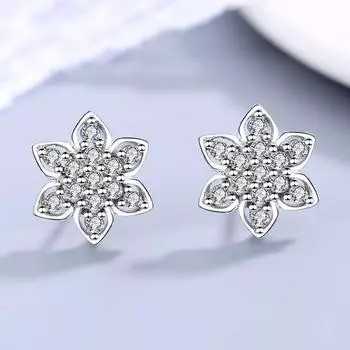 Серьги-гвоздики из стерлингового серебра S925, рождественские и зимние яркие снежинки, серьги-гвоздики из стерлингового серебра с бриллиантами, красивые серьги-гвоздики с цветком, серебряный орнамент 925