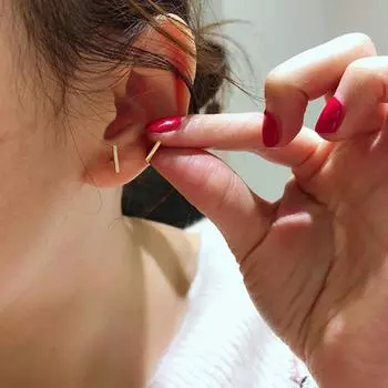 Серьги-гвоздики из стерлингового серебра S925 пробы с объемным блеском, женские, однотонные, длинные, универсальные, легкие, роскошные, миниатюрные серьги 925