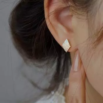 Серьги-гвоздики из стерлингового серебра S925, женские, инкрустированные бриллиантами, особые, легкие, роскошные, изысканные серьги с бриллиантами 925