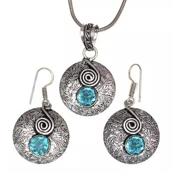 Серьги-гвоздики из стерлингового золота с голубым топазом и драгоценными камнями в лондонском стиле