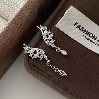 Серьги-гвоздики «Крылья ангела» Асимметричные длинные серьги с бахромой Изысканные высококачественные серьги с цирконием