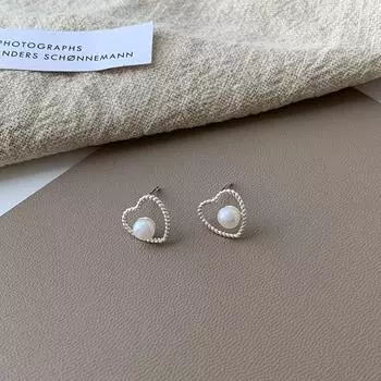 Серьги-гвоздики Love Pearl, женские, легкие, роскошные, нишевого дизайна, плетеные, в форме сердца, серьги