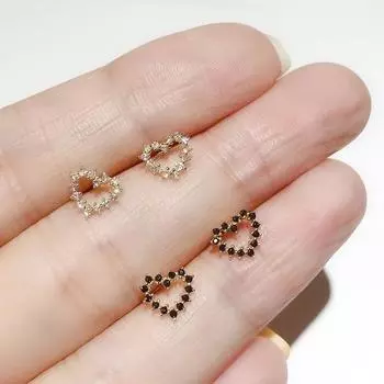 Серьги-гвоздики Love Sterling Silver S925, инкрустированные стразами, женские, легкие, роскошные, полые, изящные, инкрустированные 925