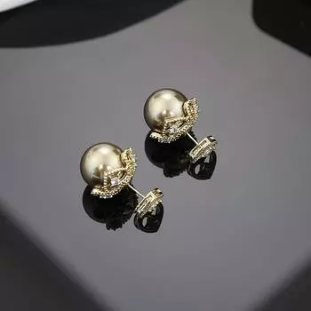 Серьги-гвоздики Love Zircon Pearl Light Luxury High-End Серьги Fashion Temperament Серьги Женские 18K